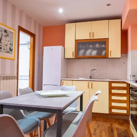 Ltpanella Jacqueline *