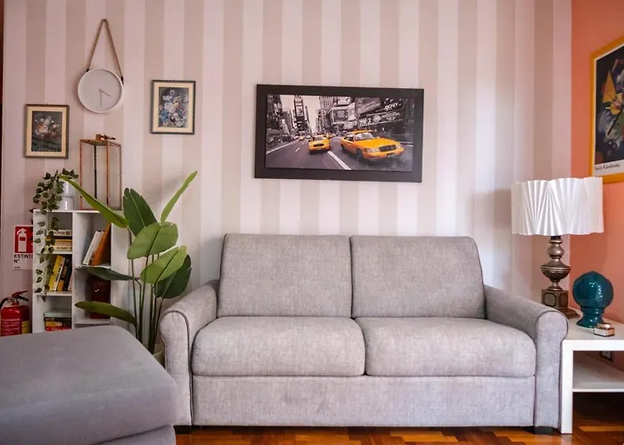 Ltpanella Jacqueline *