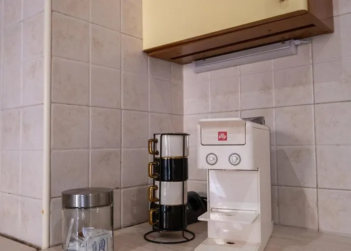 Ltpanella Jacqueline